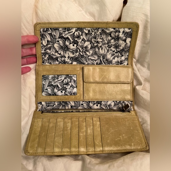 HOBO leather wallet - Picture 4 of 14